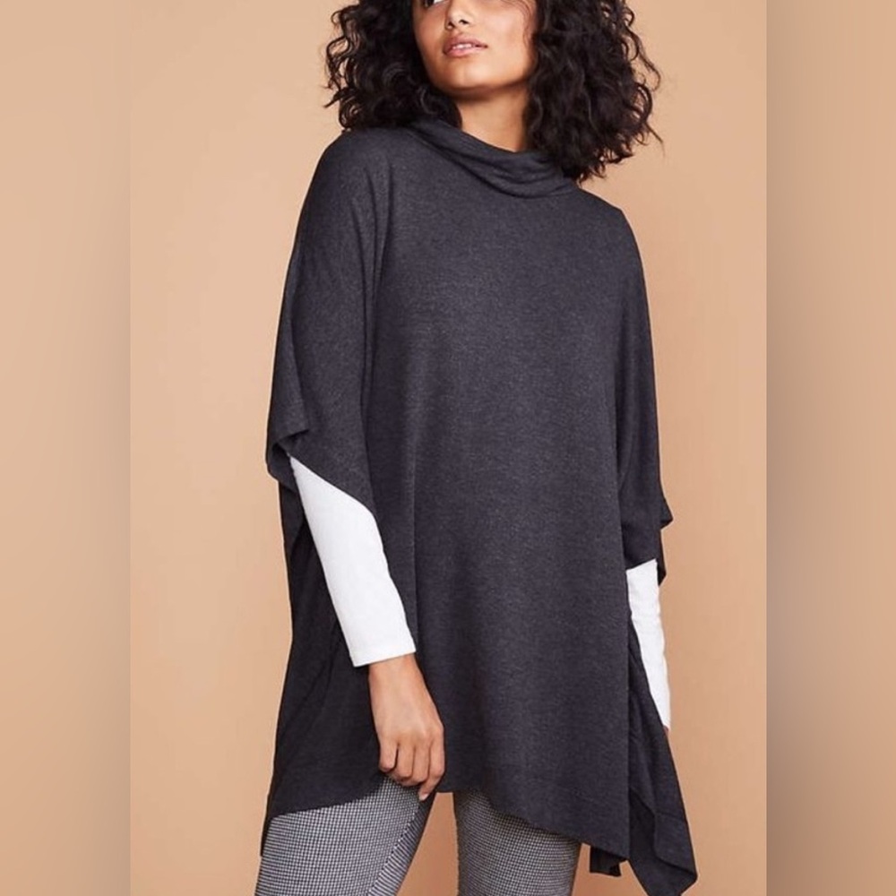 🆕Bnwt Loft Cowl Neck Poncho